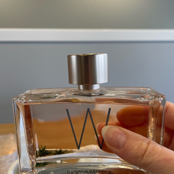 Banana Republic W for Women - Picture 2 of 3